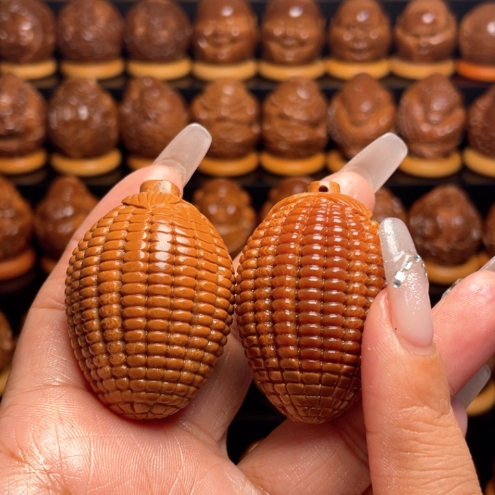 橄榄核把件橄榄雕刻