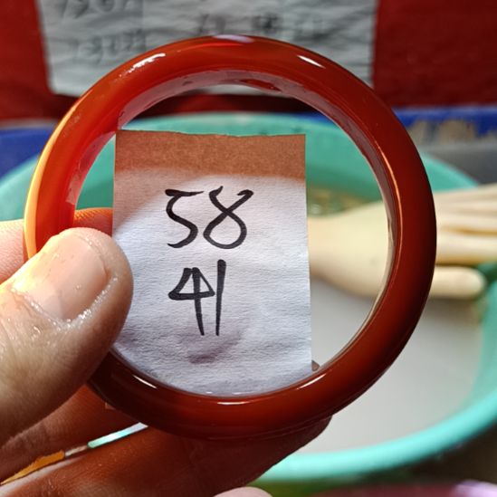 玛瑙/玉髓手镯未镶嵌