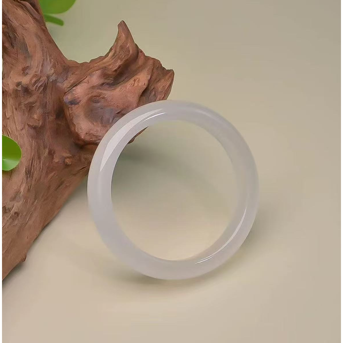 A107 天然玉石 精品手镯（无礼盒）