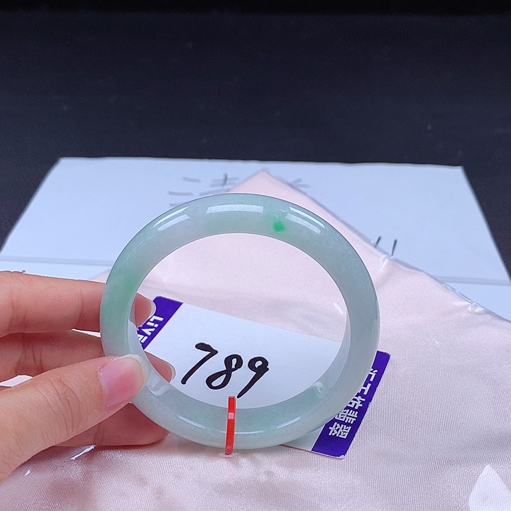 翡翠手镯未镶嵌手镯000450