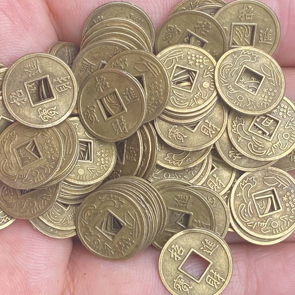 【主播推荐】1.4厘米龙凤金色铜钱合金电镀仿古币铜钱