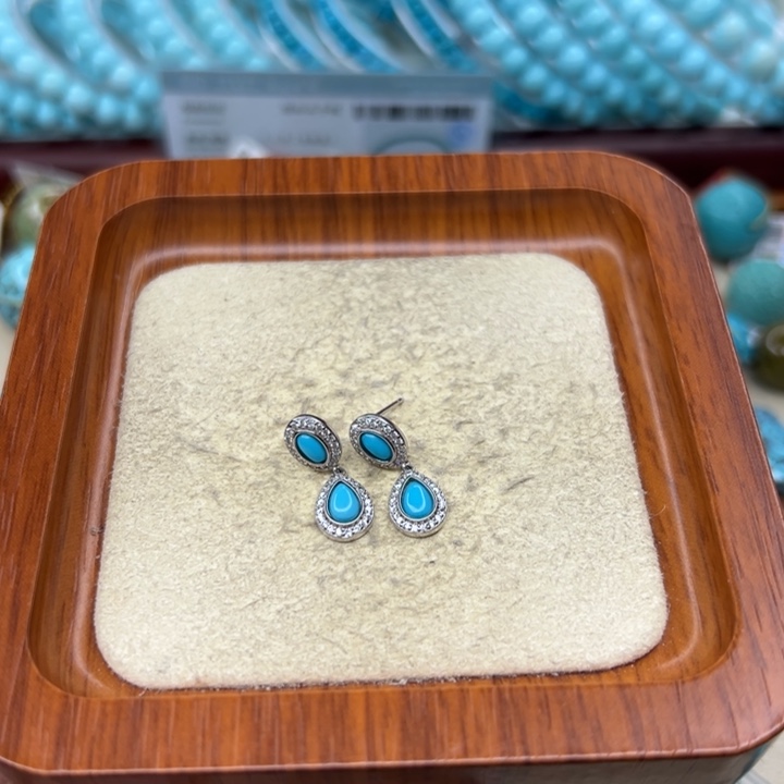 未镶嵌绿松石手链