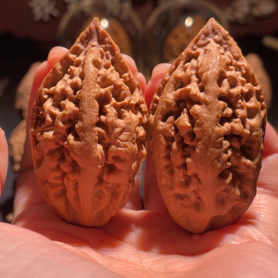 文玩核桃吊坠大肠15