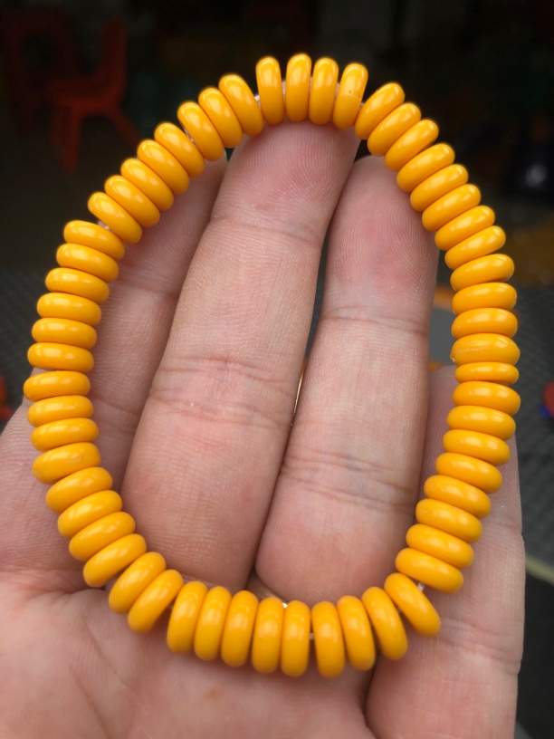 229黄龙玉8mm隔片手串