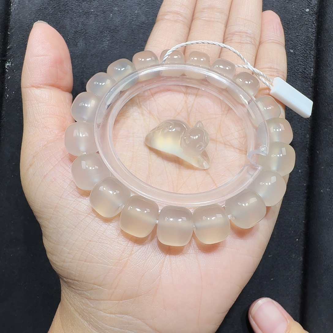 玛瑙/玉髓未镶嵌珠宝半成品