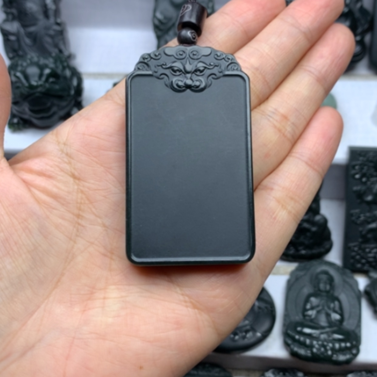 【闪购商品】颈饰未镶嵌和田玉d****1双面雕刻