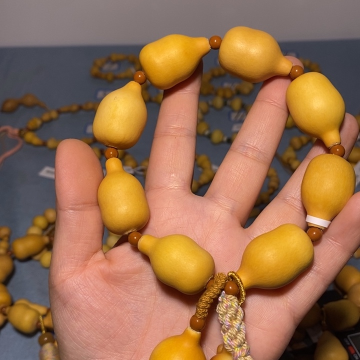 洛****力胖墩手持1串1111