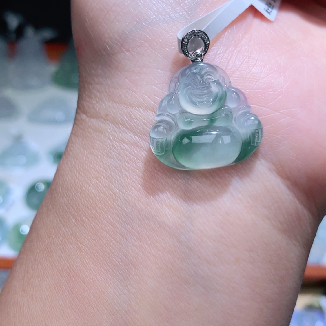 【闪购商品】翡翠颈饰18K金镶嵌佛公