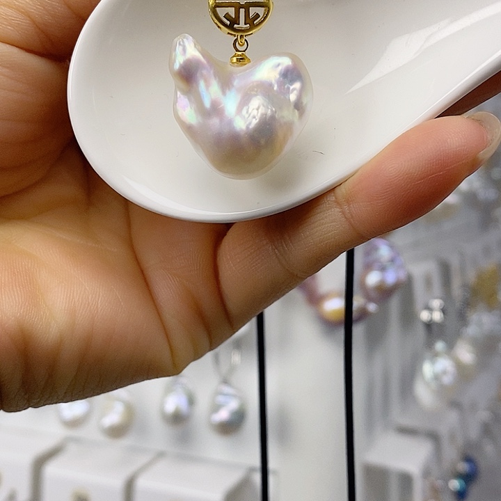 颈饰淡水珍珠未镶嵌