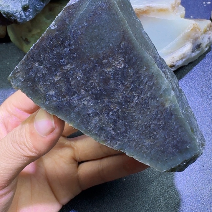 未镶嵌和田玉珠宝半成品