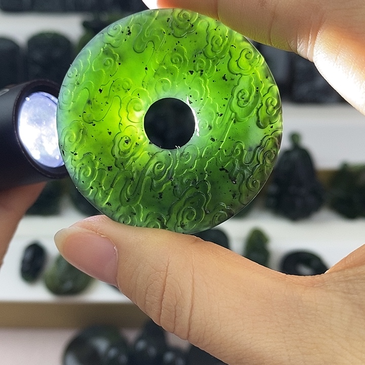 蛇纹石玉未镶嵌祥云平安扣