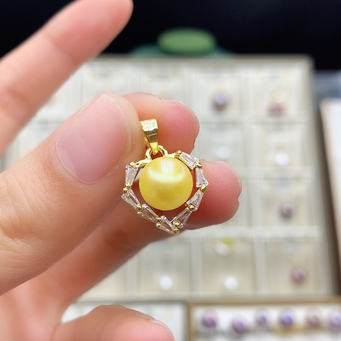 淡水珍珠颈饰合金