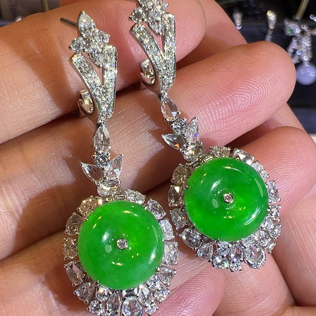 翡翠耳饰18K金镶嵌满绿平安扣