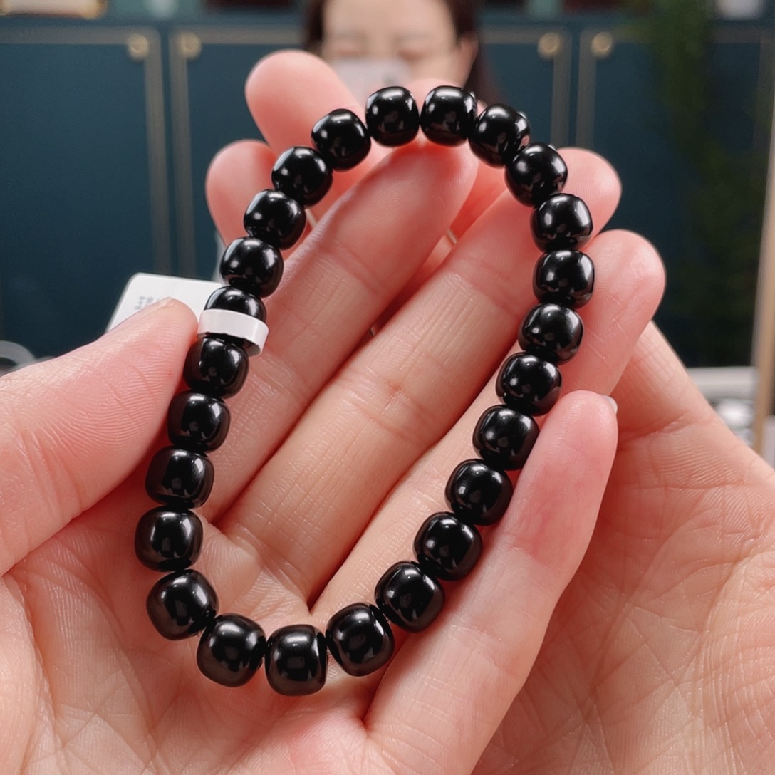 和田玉手串未镶嵌黑青卡7.8