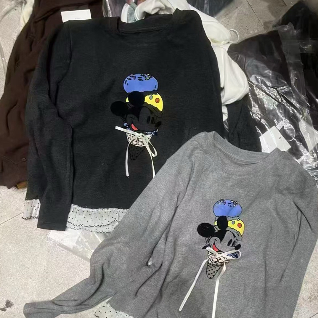 MM-557圆领休闲风女长袖蝴蝶结印花T恤打底卡通韩版时尚