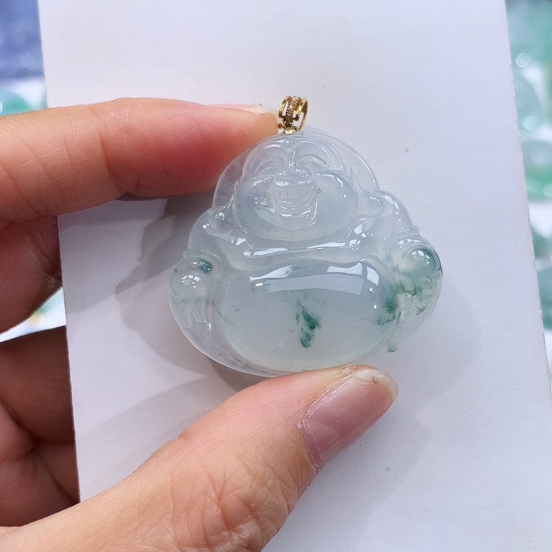 翡翠18K金镶嵌颈饰翡翠吊坠