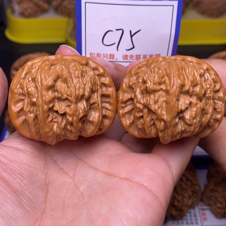 文玩核桃把件46白狮子c75