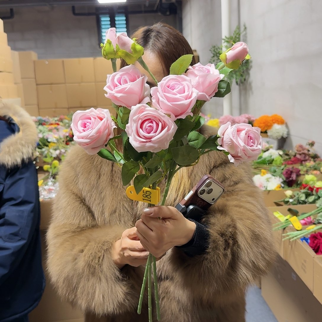 185号「闪购」仿真花，公主请下单