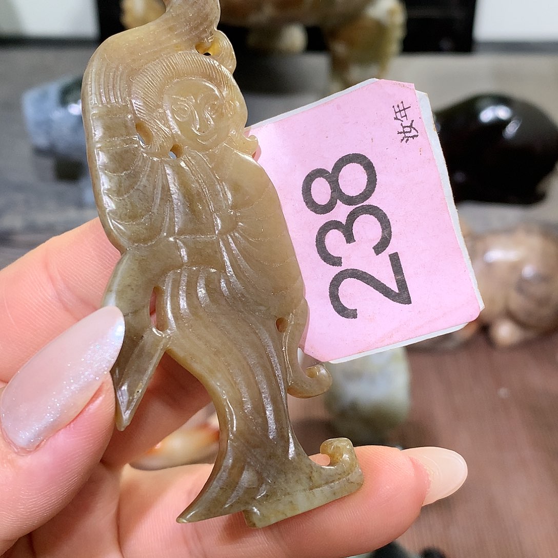 颈饰未镶嵌和田玉