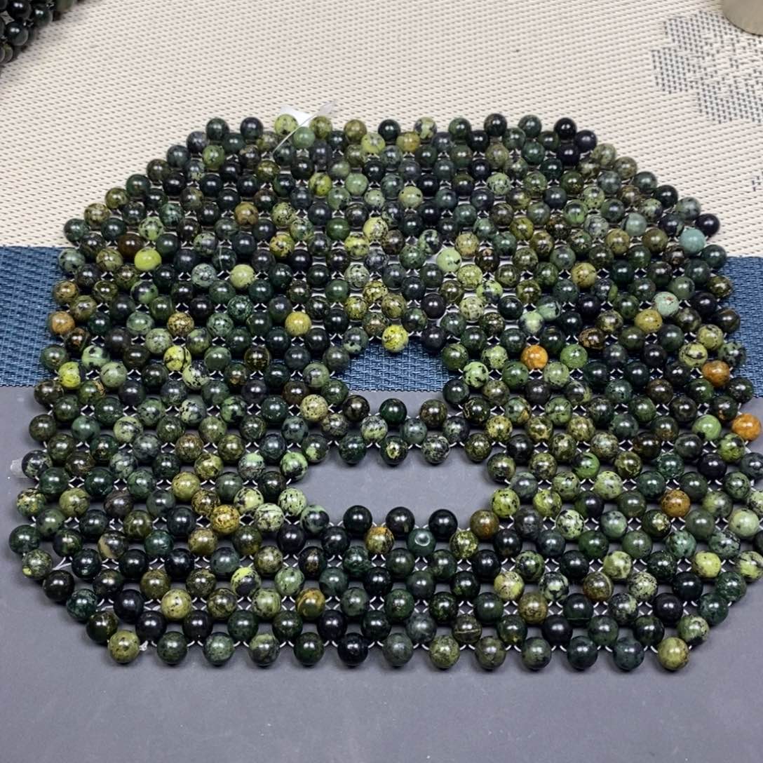 蛇纹石玉面罩未镶嵌笑*