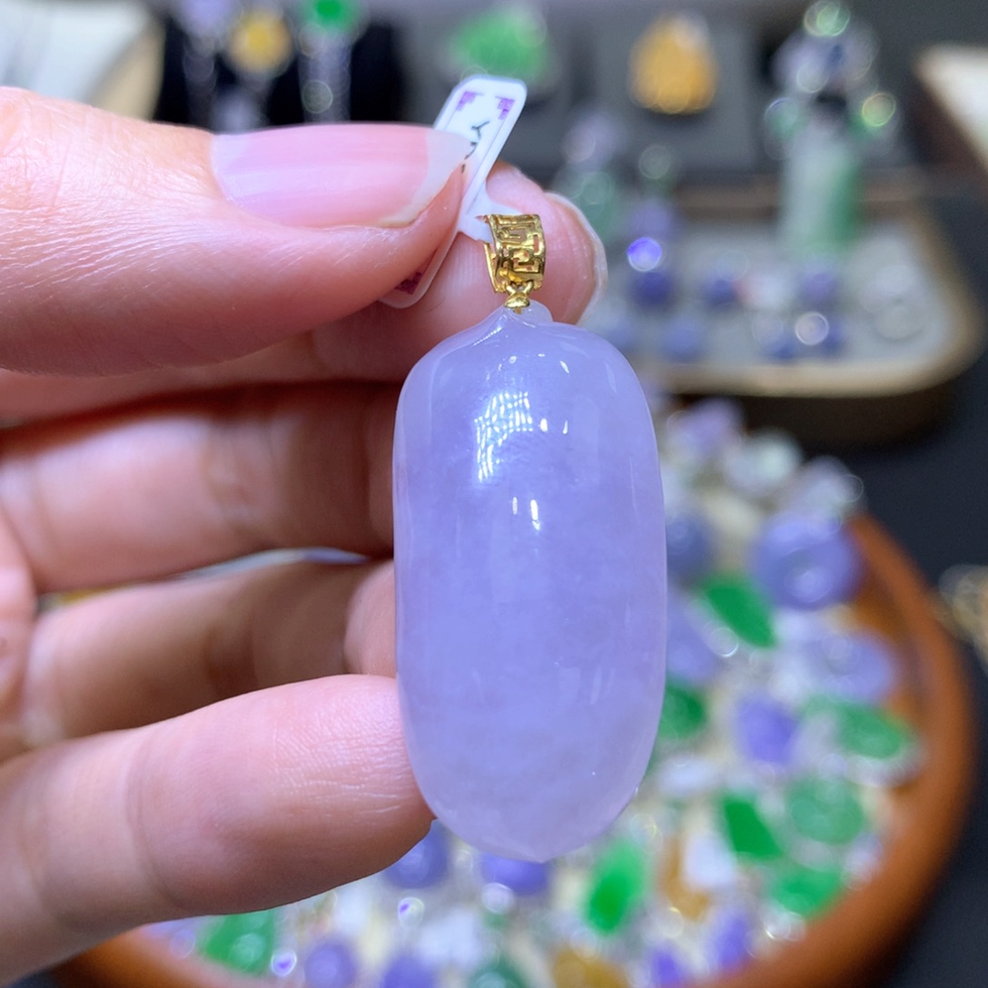 【闪购商品】翡翠颈饰18K金镶嵌翡翠吊坠项链