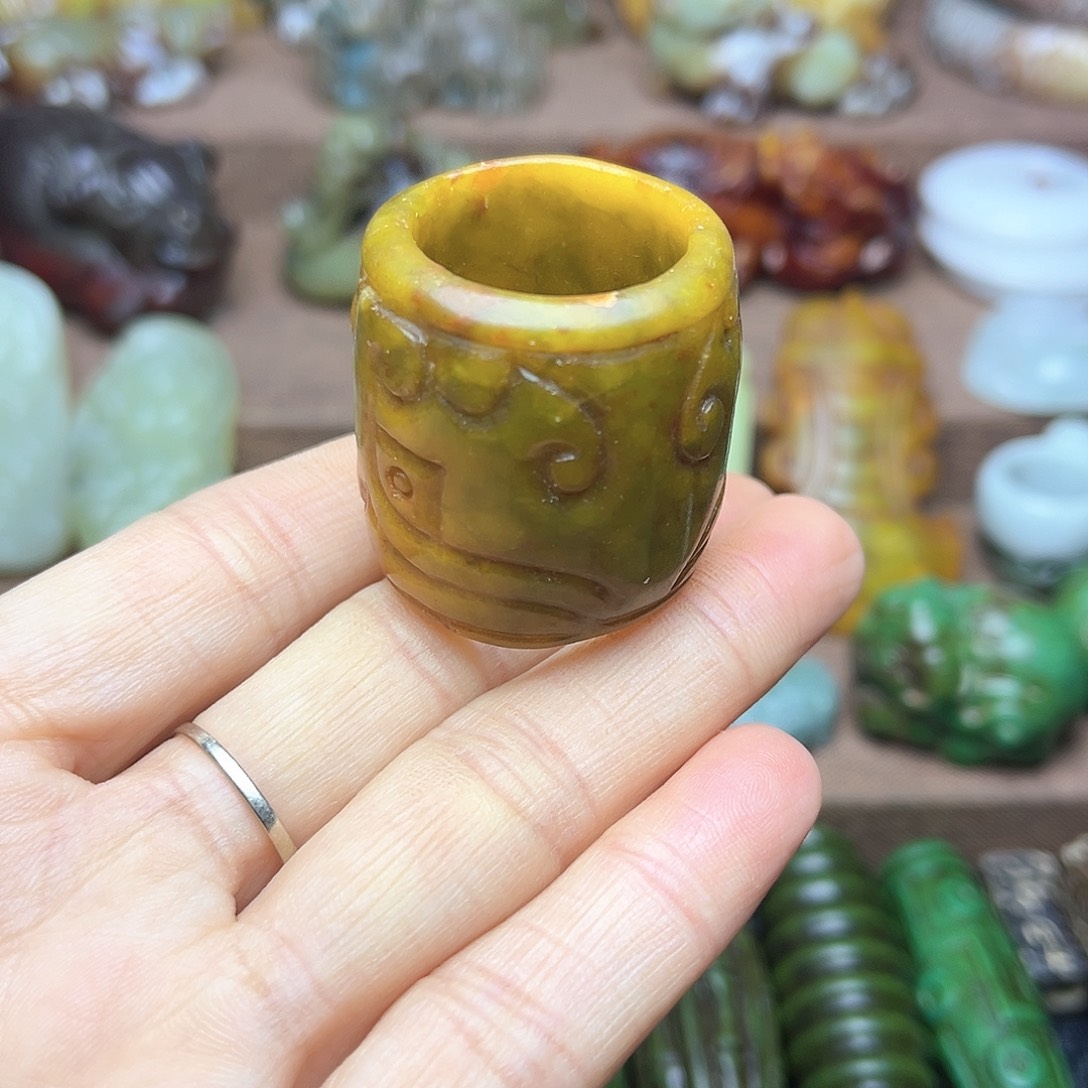 白玉菩提吊坠169。。