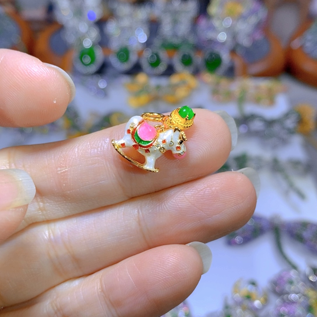 翡翠颈饰银S925镶嵌多样性发其一