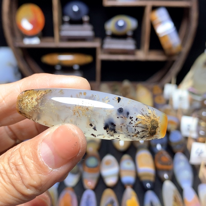 未镶嵌颈饰玛瑙/玉髓博**主