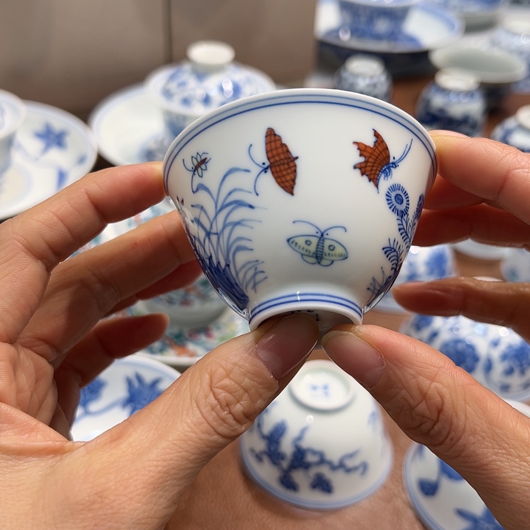 杯子斗彩三秋杯70毫升