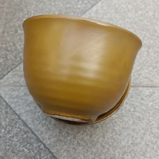 瓷片陶瓷盤子碗啥都有