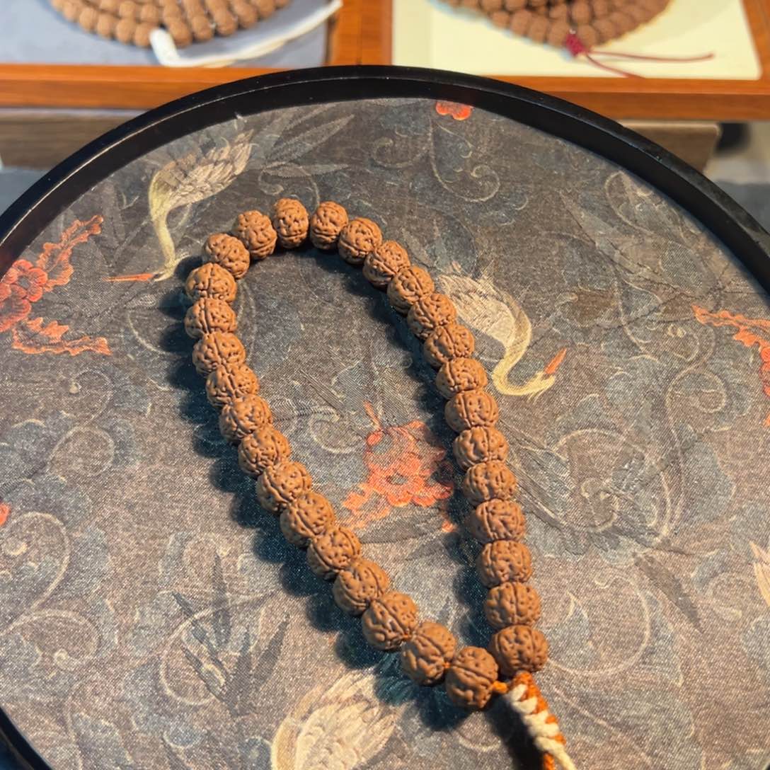 无***知金刚菩提吊坠老树王