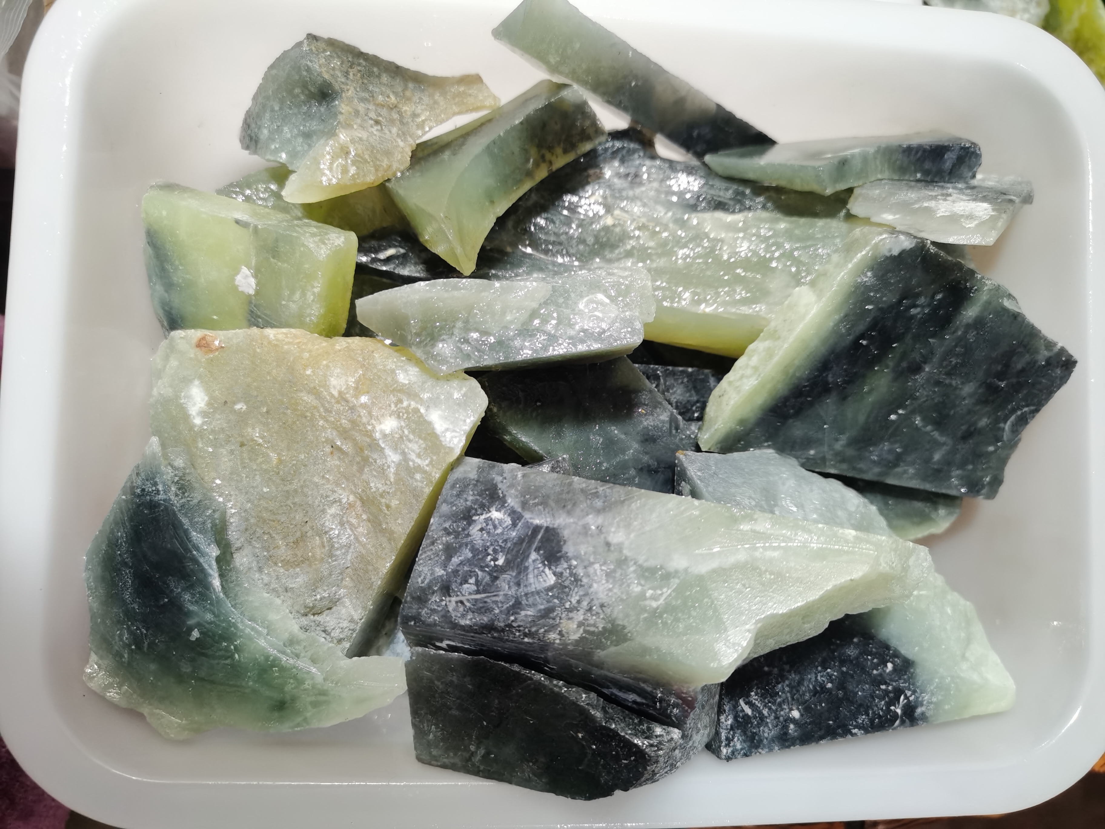 不规则型岫玉水墨原料5斤25元包邮