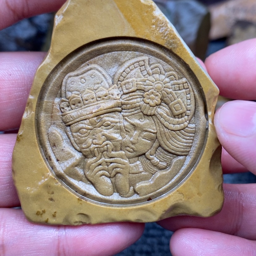 【闪购商品】原石雕刻手把件