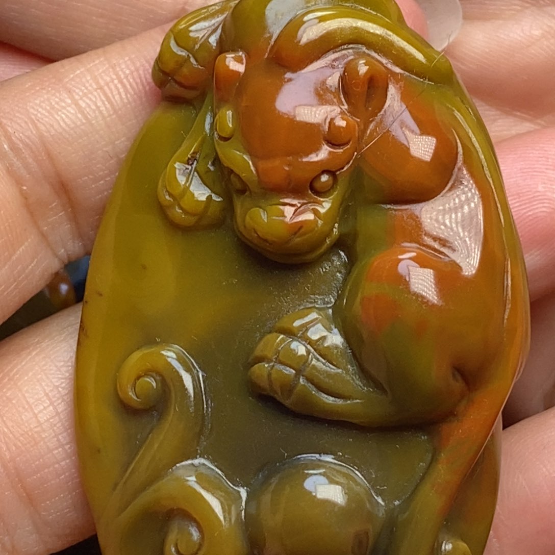 玛瑙/玉髓颈饰未镶嵌0*7战国红