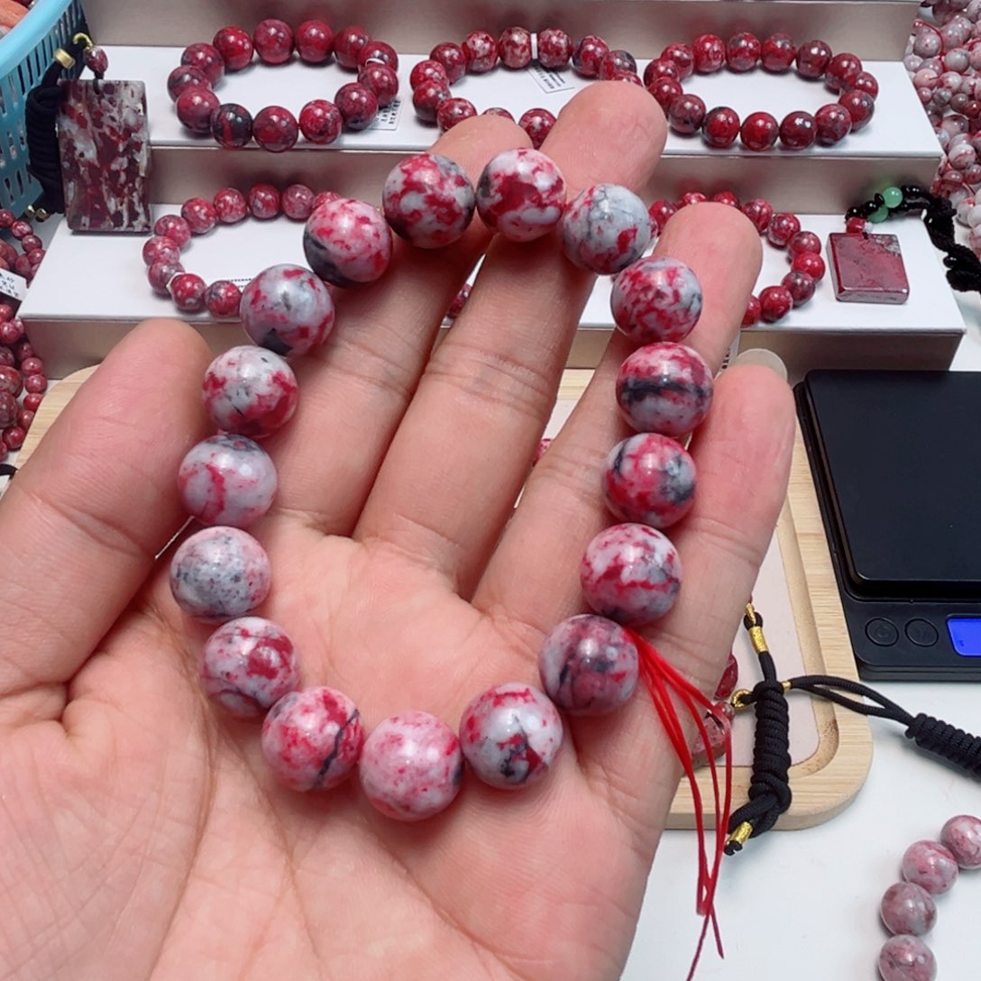 天然辰砂天然原石卡12➕50克