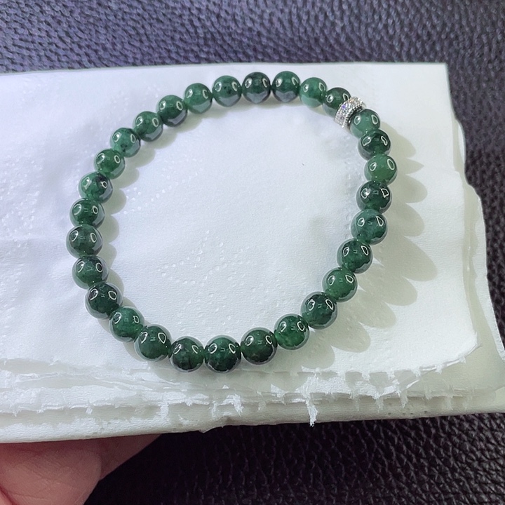 翡翠手链未镶嵌翡翠