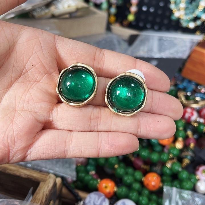 石英石铜合金琉璃磁石