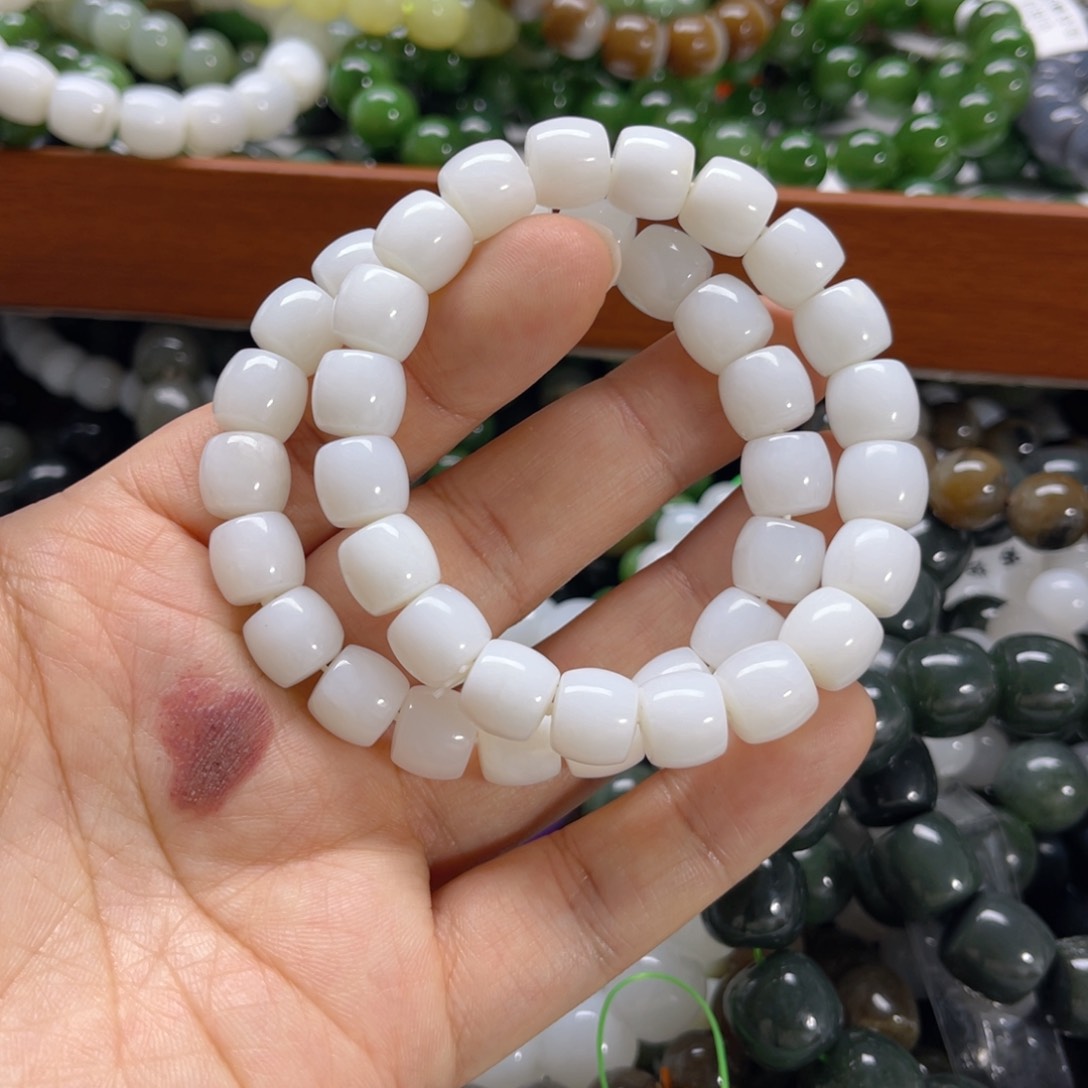 未镶嵌手链和田玉