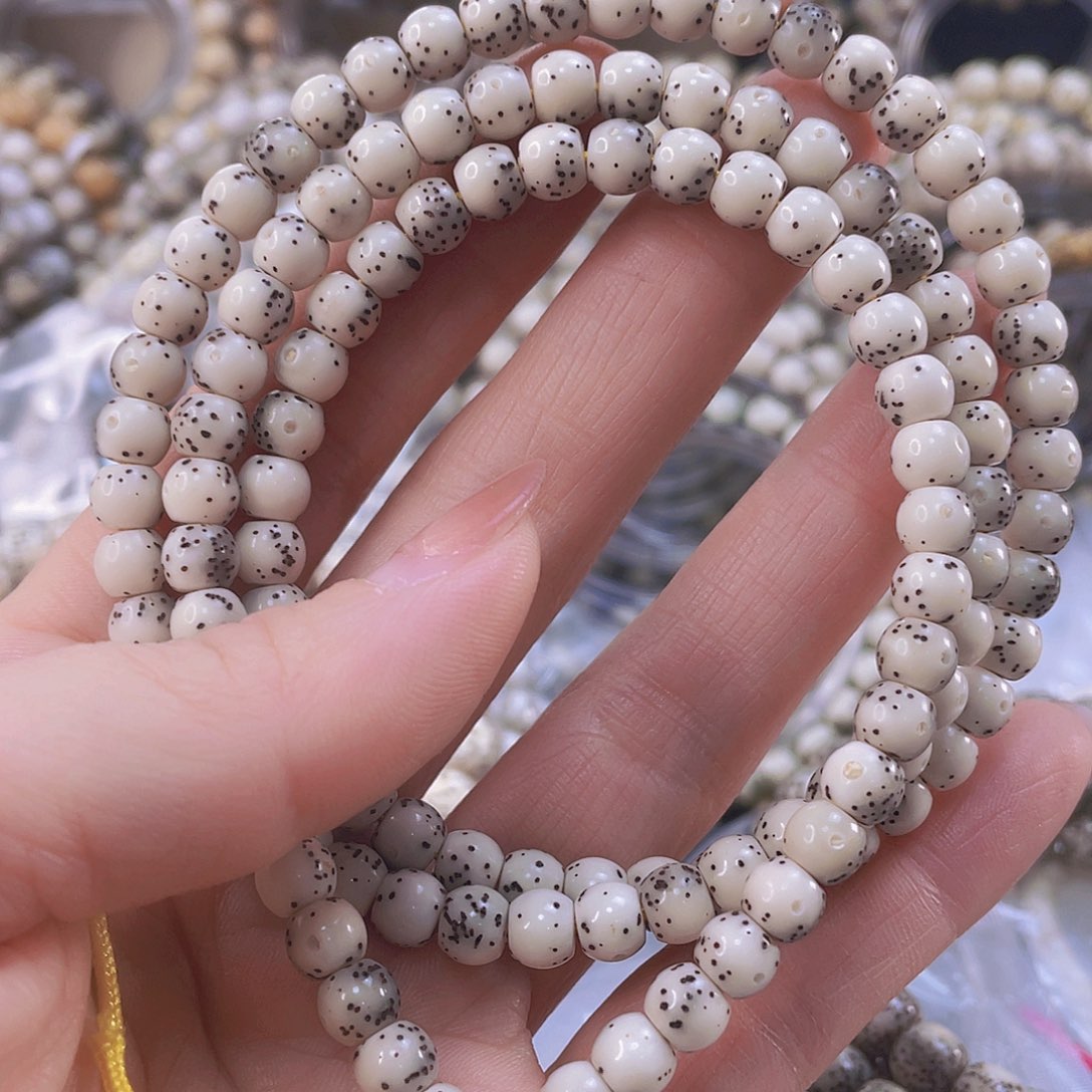 星月菩提吊坠༄**࿐糯冰骨瓷白6.5