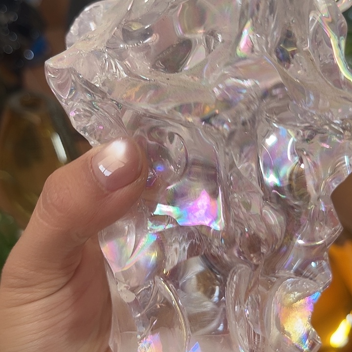 琉璃啦****珠光宝气，七彩祥云