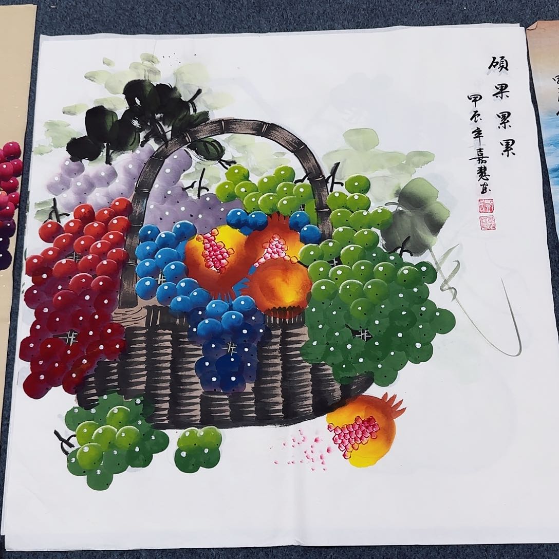 国画尺寸70X70手绘作品