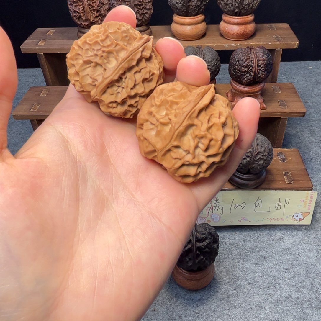 文玩核桃吊坠z凤凰牡丹41mm