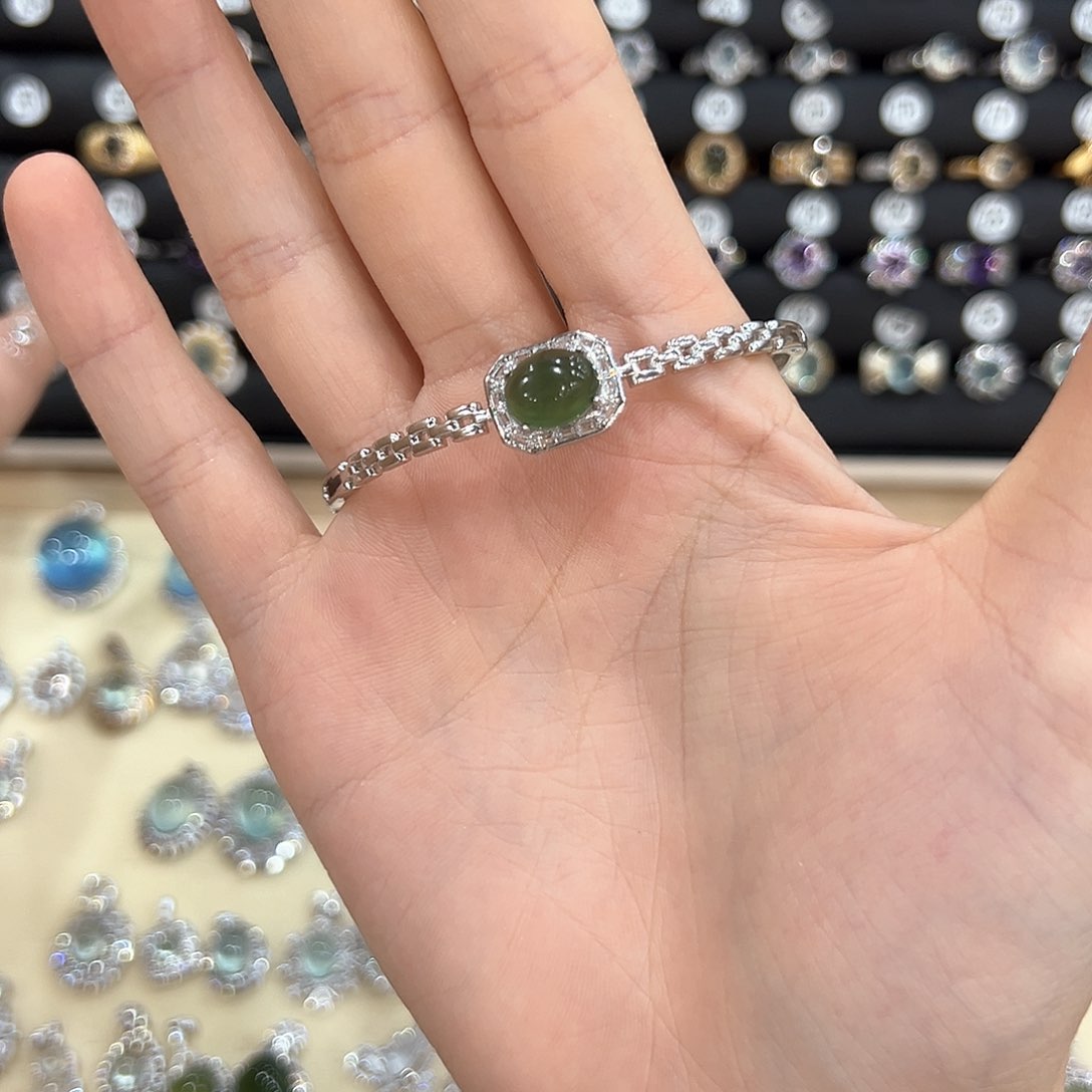 蛇纹石玉银S925镶嵌饰品?***]