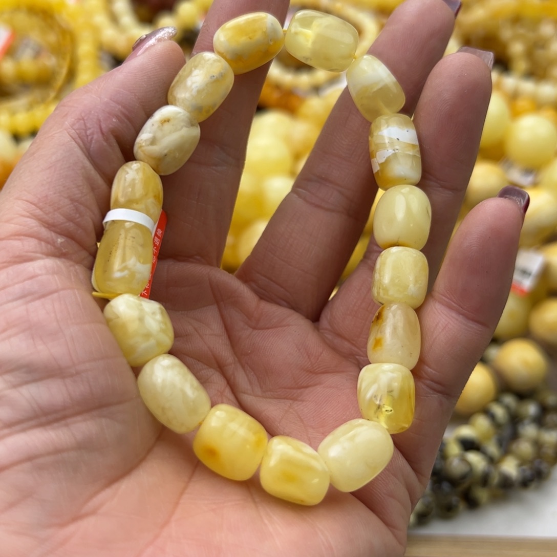 琥珀珠宝奇石未镶嵌