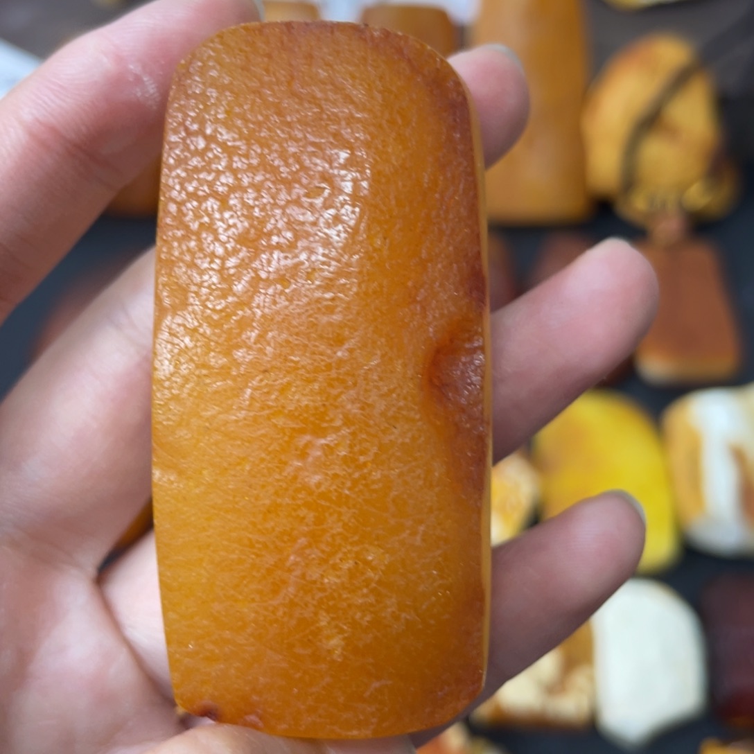 定制蜜蜡未镶嵌原石