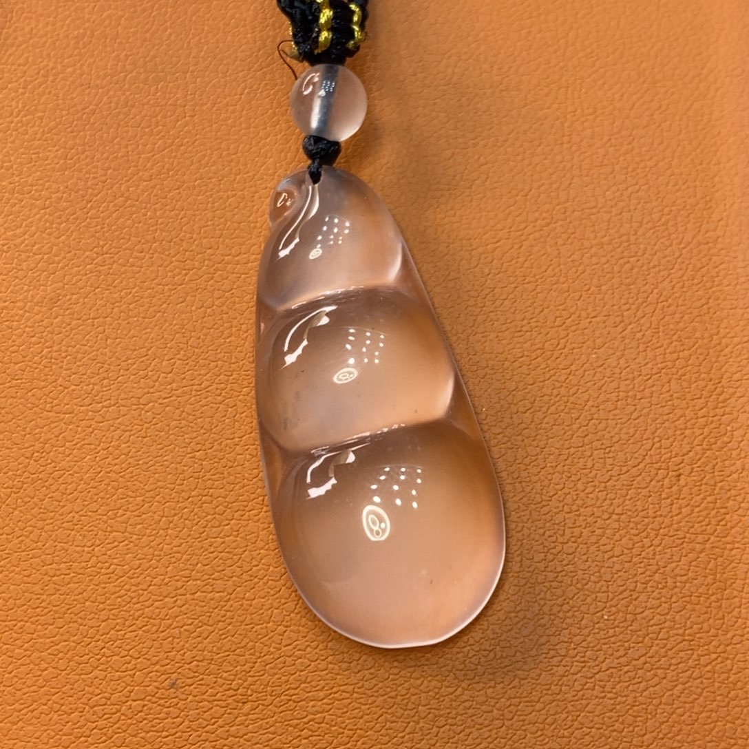 石英质玉未镶嵌吊坠