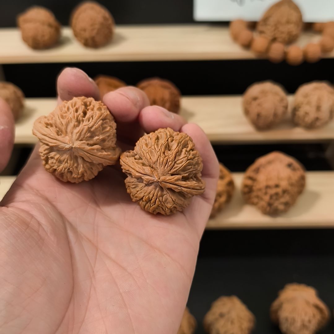 吊坠文玩核桃39白狮子