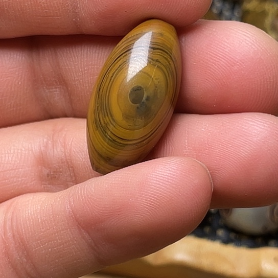 借***e玛瑙/玉髓未镶嵌颈饰