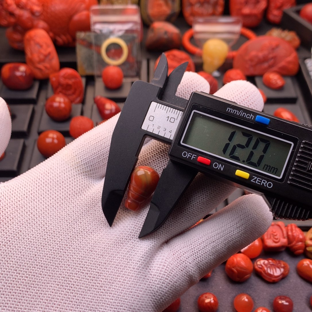 南红玛瑙未镶嵌川料原矿包浆料三通12✖️19