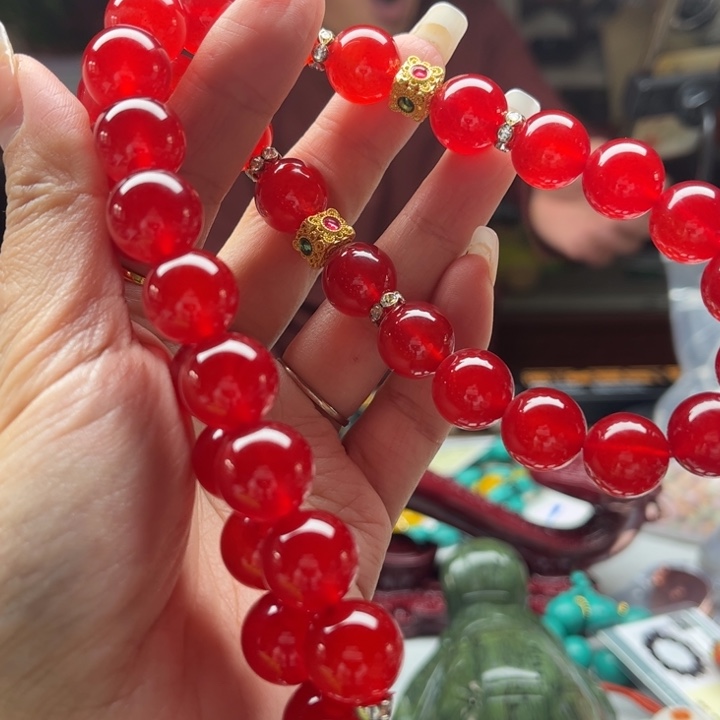 玛瑙/玉髓手镯未镶嵌